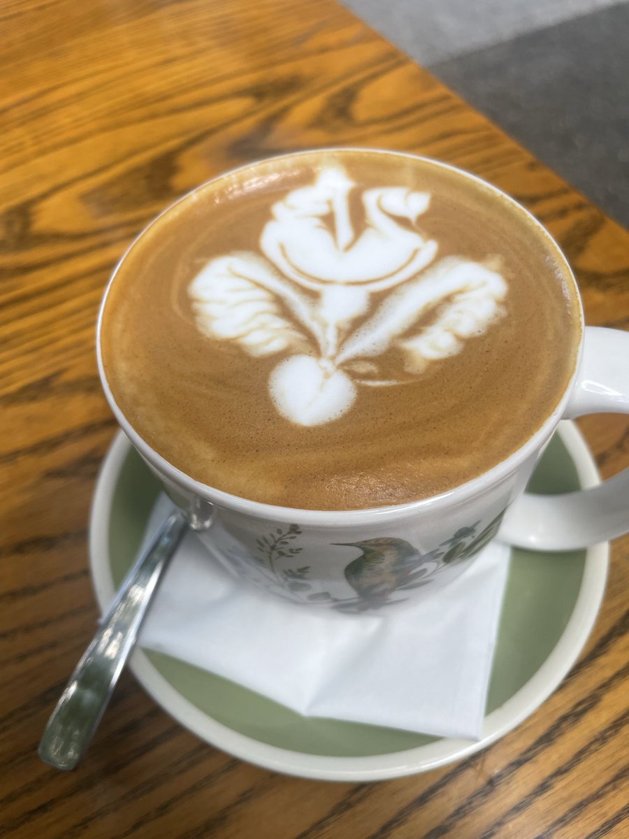 JohnPatrick_101's tweet image. #FlatWhite #Coffee #LatteArt #Cafe #CafeClaireAnnandale #CafeClaire #Annandale #SydneysInnerWest #YoungStreet @TimeOutSydney