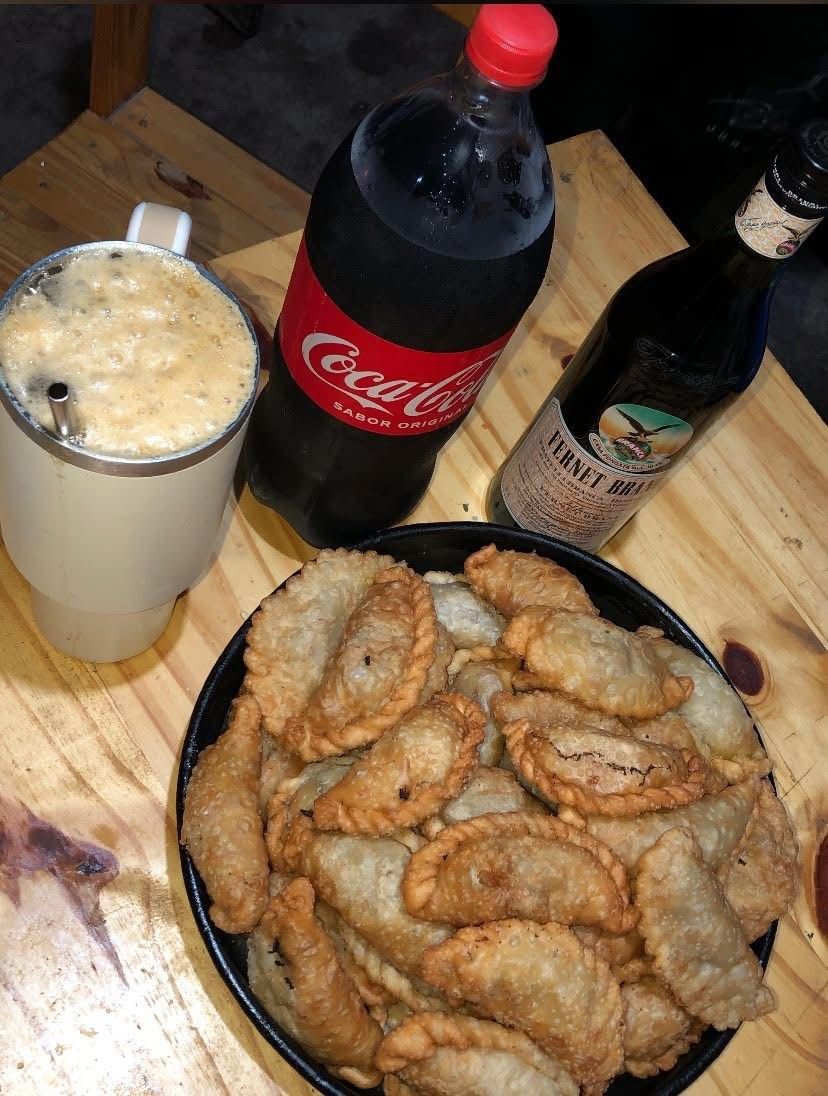 Amor al Fernet tweet media