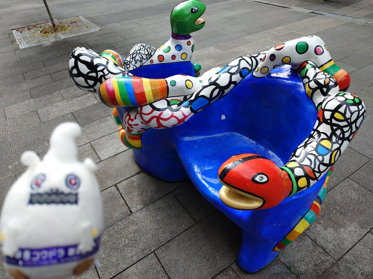 ニコス tweet media