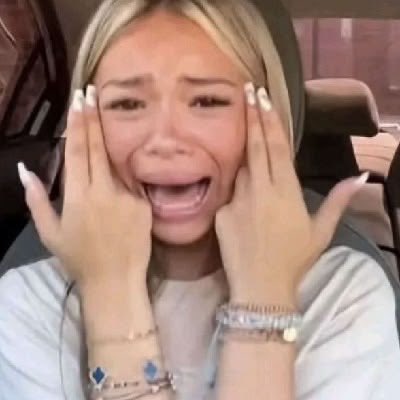 If I was Rue, I’d run straight to Alamo, and be like THEY GOT ME. HIDE EVERYTHING. PLEASE PUT MONEY ON MY BOOKS AND MAKE SURE IM STRAIGHT WHEN I GET OUT CUZ. Bitch 

ALAMO GONE KILL YOU.   #euphoria