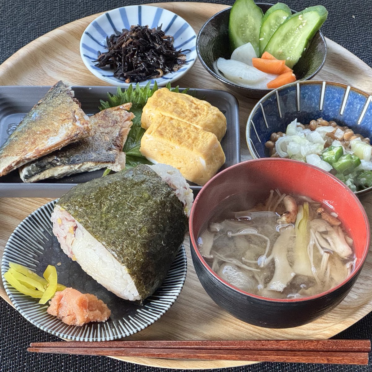 めしあ
