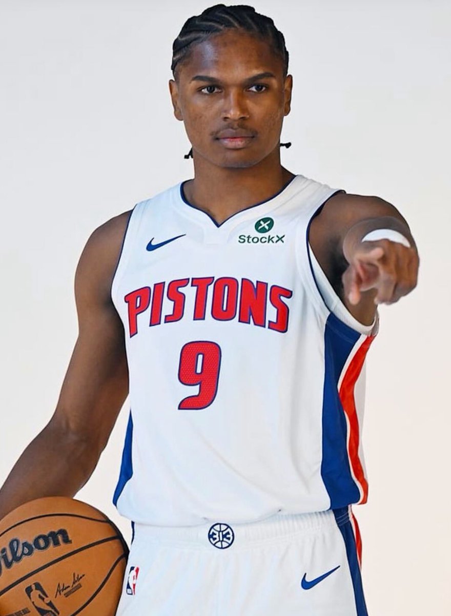 Ausar Thompson averaged in this Magic Series:

2.3 SPG
2.3 BPG
1.9 PF

Ausar averaged more Steals Per Game than fouls.
Ausar averaged more Blocks Per Game than fouls.

If CP3 is the Point God, then Ausar is the Defense Devil.