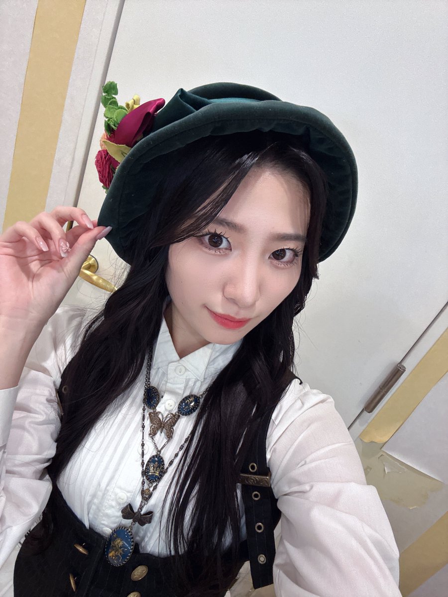 石黒 友月 tweet media