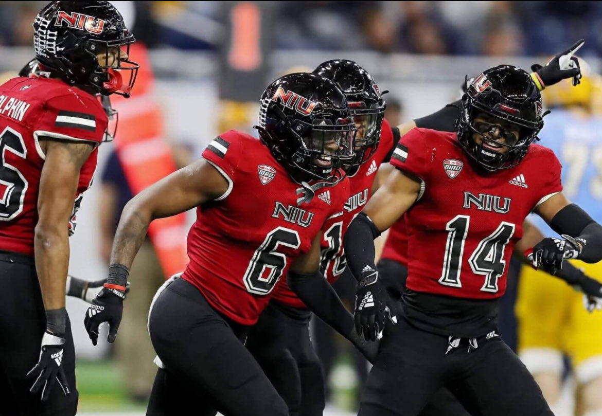 CheveztT's tweet photo. Northern Illinois Offered !!! 
@OlineCoachWhite https://t.co/6g4i6uI7di