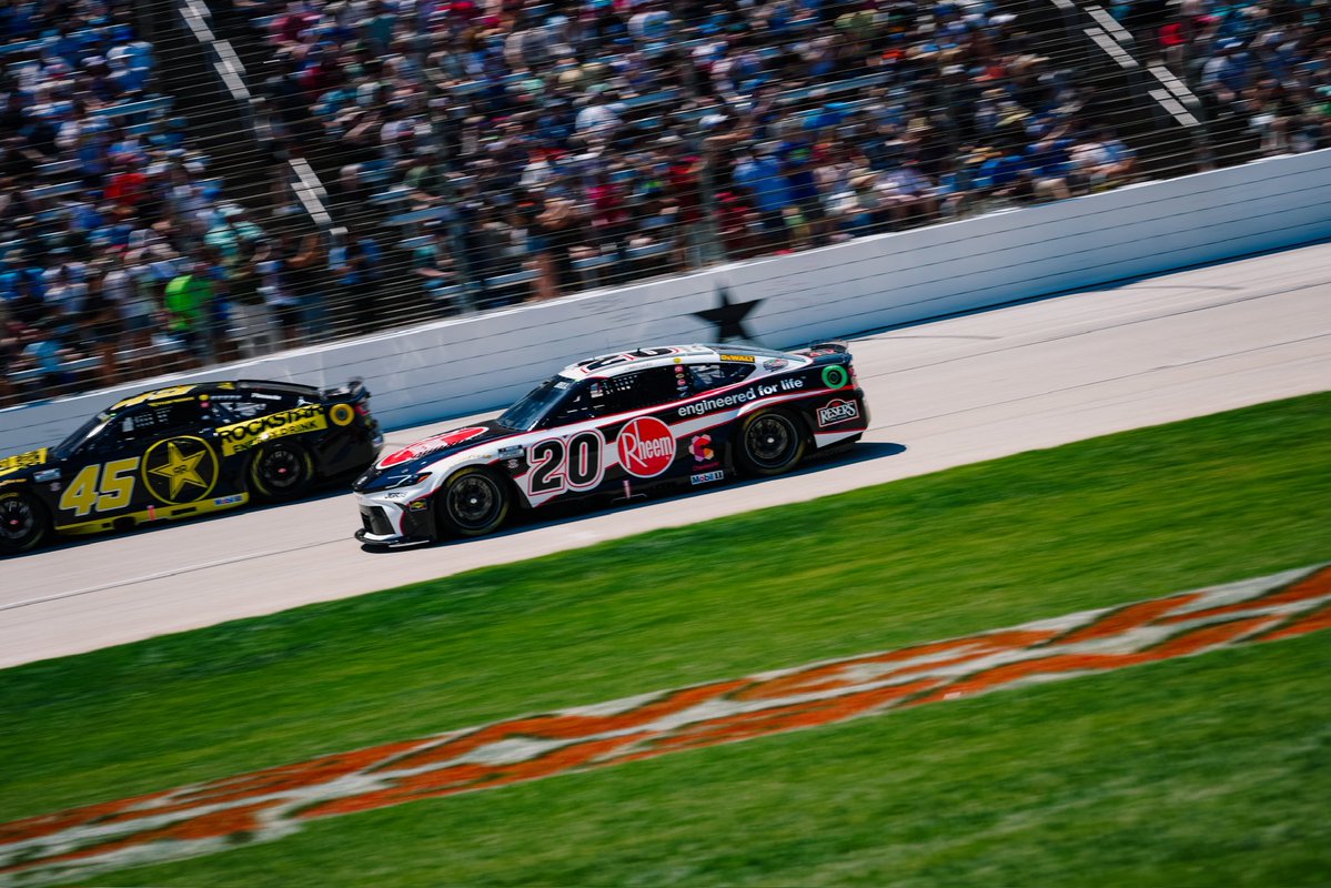 Joe Gibbs Racing tweet media