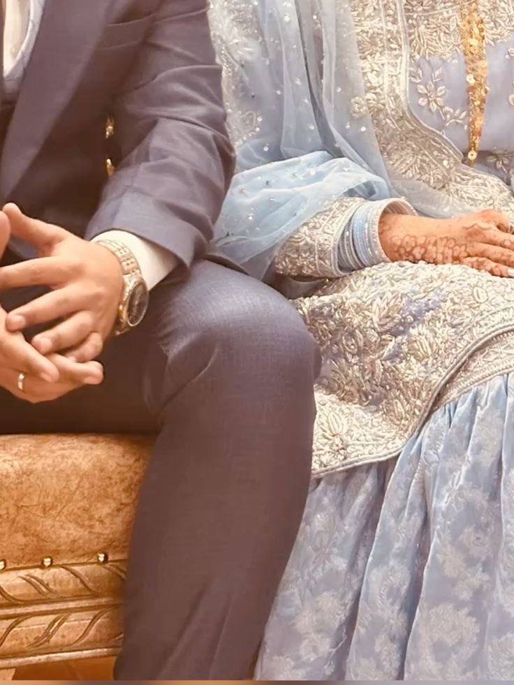 holyfloor's tweet image. So after 6 years of being together we have decided to tie the knot  (we did it a week or two ago ) #staywoke #wishmeluck