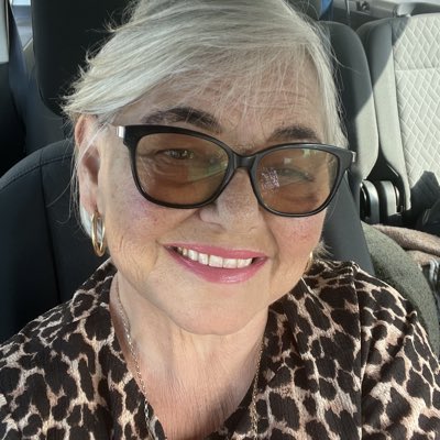 AlyG2's tweet photo. #NewProfilePic https://t.co/FSSROOUEFP