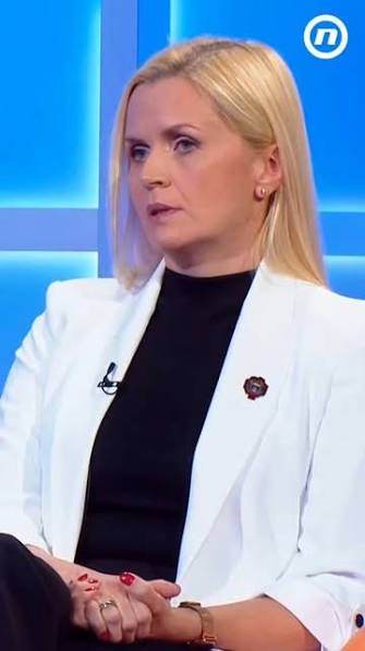 SrdjanSg's tweet photo. Profesorka Fric odlična u Utisku!
Prosto, slobodna Srbija vapi za ovakvim osobama! https://t.co/RGV2LQveAg