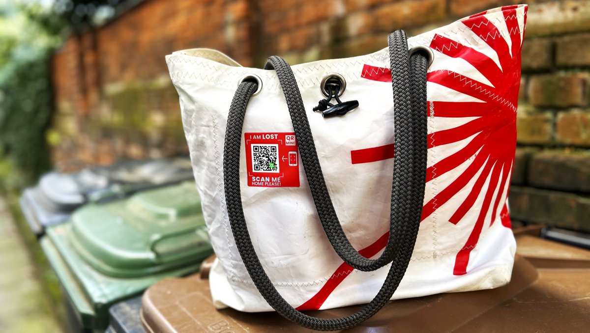QR_Mine's tweet photo. Looks like trash? It���s not. A bag left behind. Owner unknown. Gone forever? With QR Mine, a finder can message you instantly. Protect your stuff 
👉 https://t.co/DcibroEzpD

#lostandfound #qrcode #qrmine https://t.co/W0AG0mgBj8