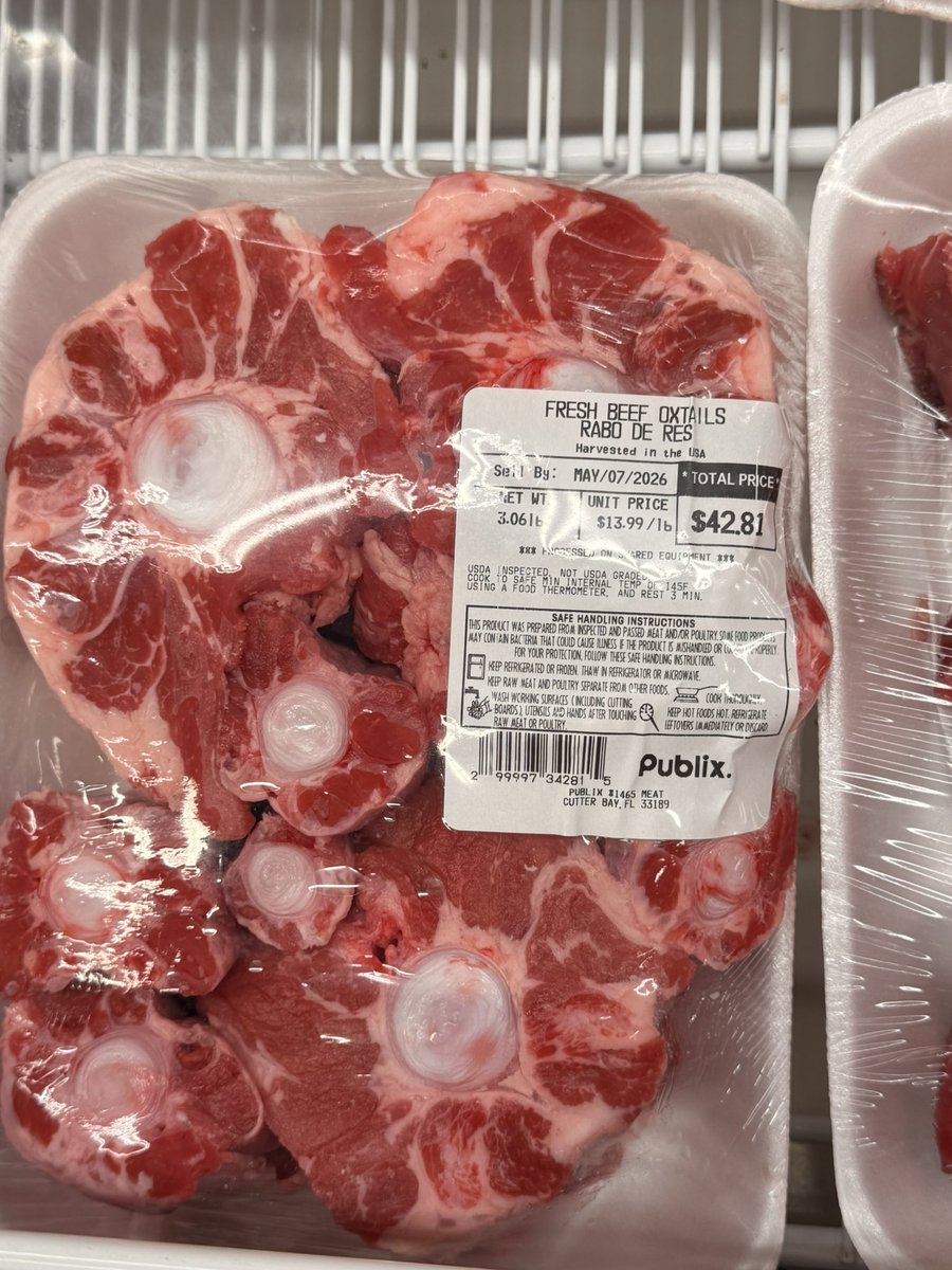 Tisthuggin's tweet photo. it’s crazy how this used to be “struggle food” growing up… now it’s $40+ like we were ahead of the trend fr 😭 https://t.co/vTHeUZ381f