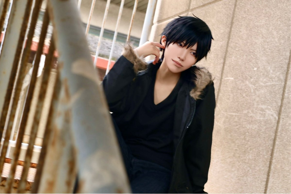 ⚠️Cosplay

ハッピーバースデー！🎂✨
次やる時はちゃんとシャツインしましょうね☺️

#折原臨也生誕祭2026
#折原臨也誕生祭2026