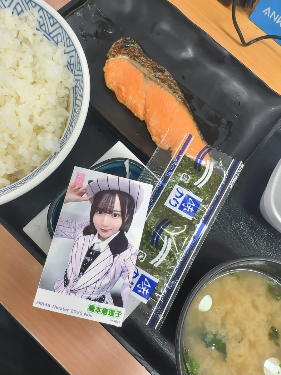 つ○はる tweet media