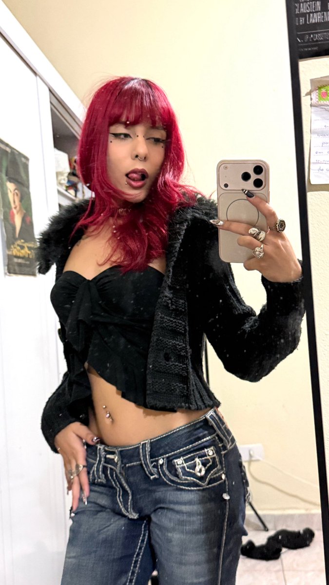 liz tweet media