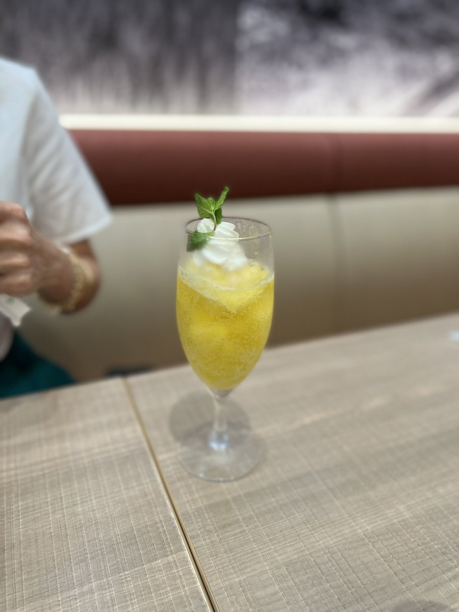 rinmfamily's tweet image. おはようございます 
𝙂𝙤𝙤𝙙 𝙈𝙤𝙧𝙣𝙞𝙣𝙜🐓 
Happy Monday
GWの曇り空スタート
週の始まり月曜日
プロジェクト・フリーダム笑
Have a nice day🍀 
良い1日を☺️
#morning #Monday #freedom