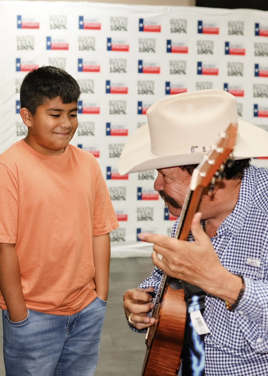 Bobby Pulido for Texas tweet media