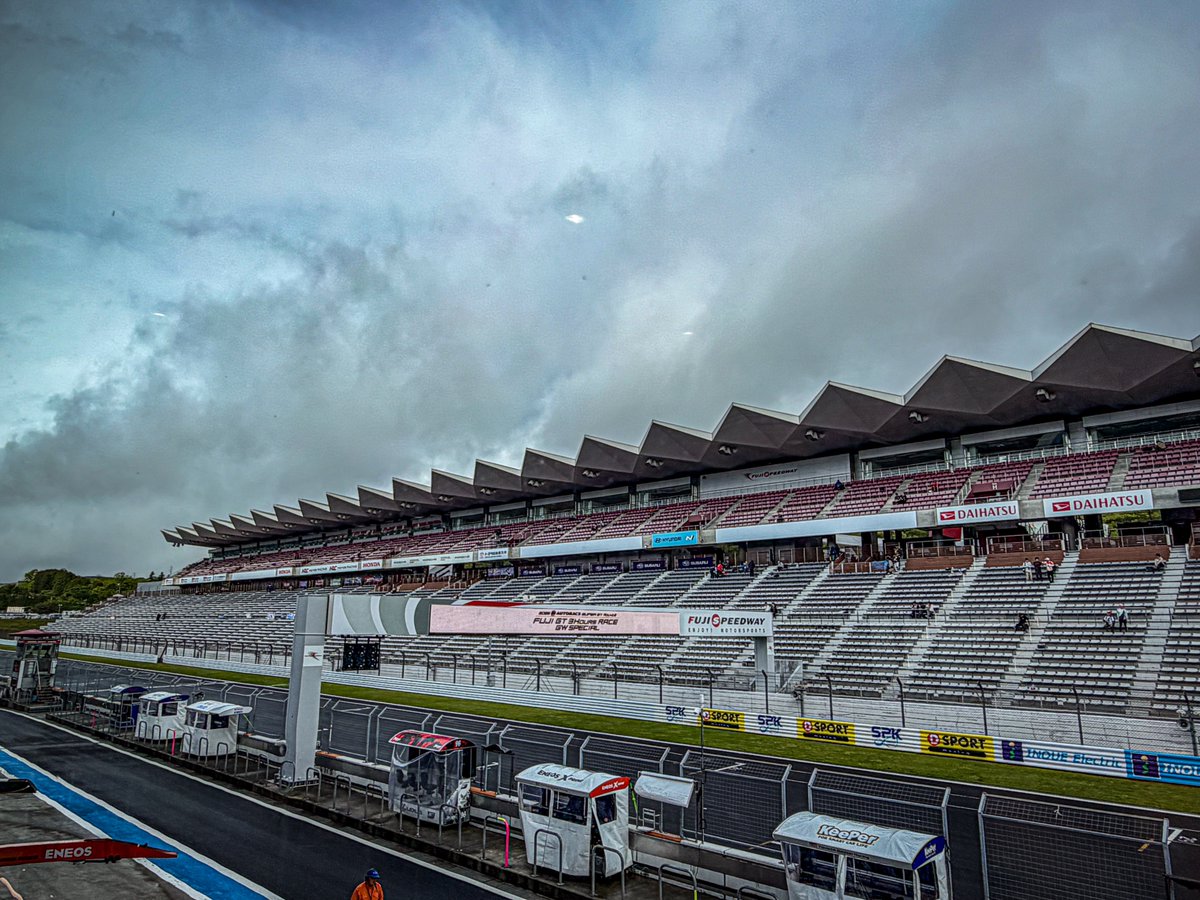 【公式】SUPER GT tweet media
