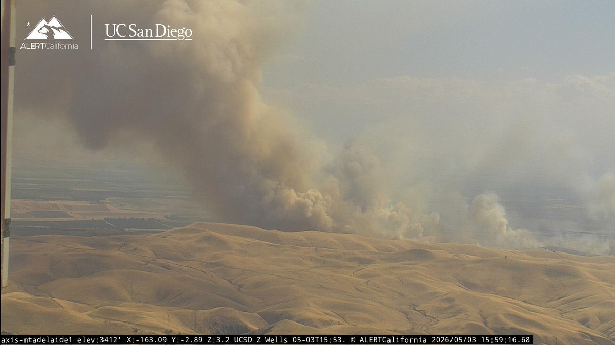 EmergencyStream's tweet image. 🚨 🔥 #BREAKING | CA | #TowerFire | 30 Acres | Structures threatened | #Watch #Live: cameras.alertcalifornia.org/?pos=37.2303_-…