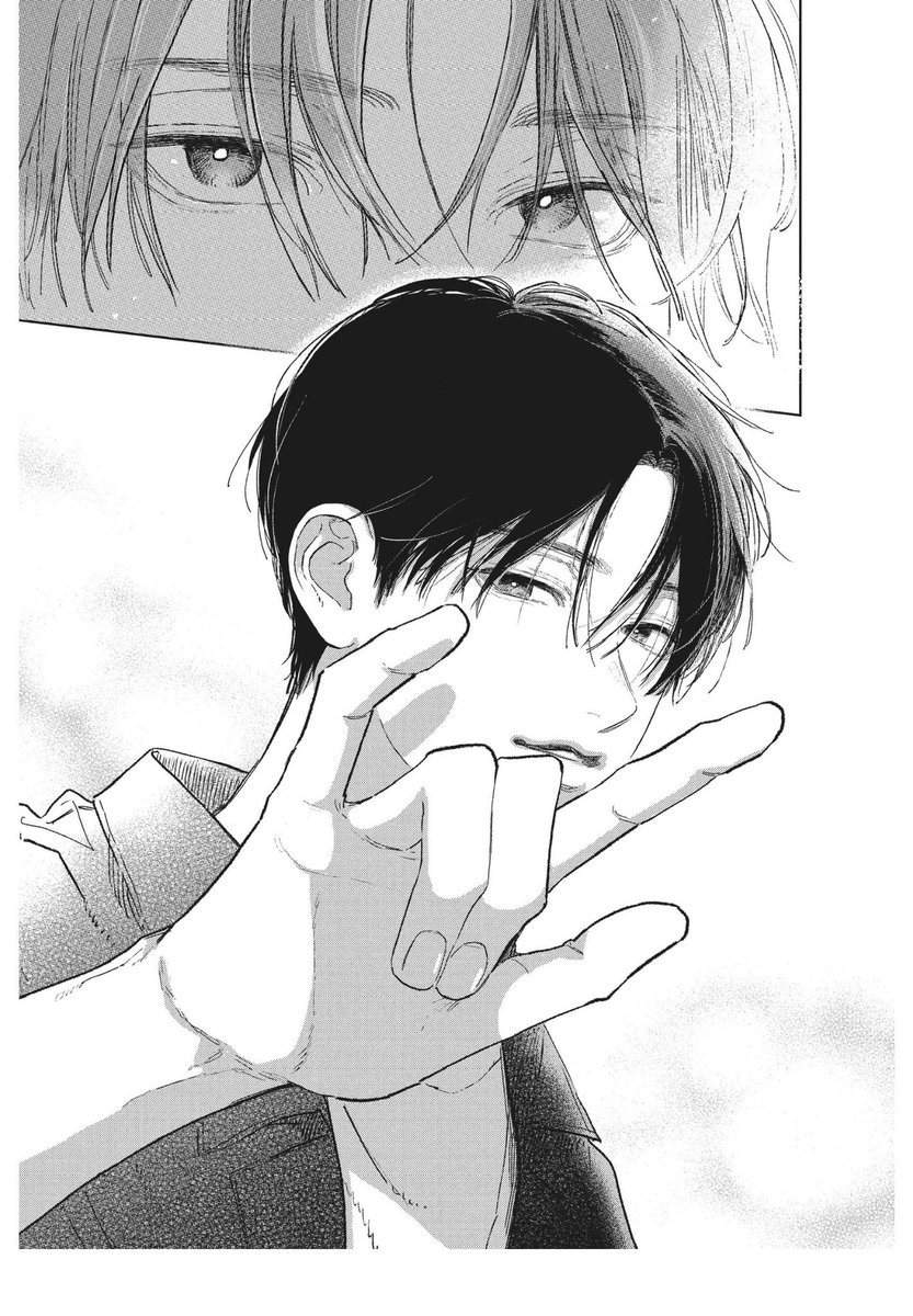 maochiatto's tweet photo. ITSUOMI THROWING YUKI A KISS WITH THE “i love you” SIGN 🫂🤍 https://t.co/zxehJA7s59