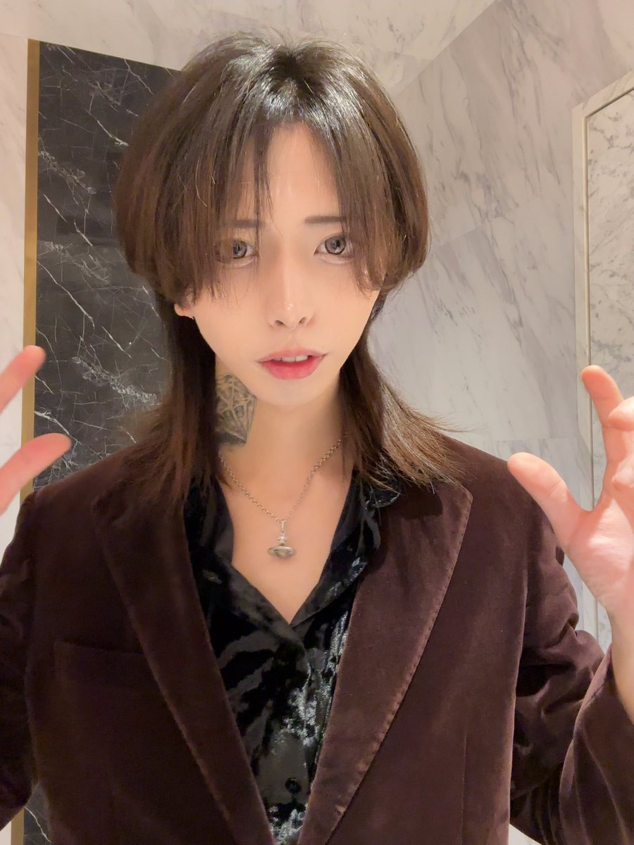 Dio______m's tweet photo. 人間は死への存在である https://t.co/NNSTYeMZpW