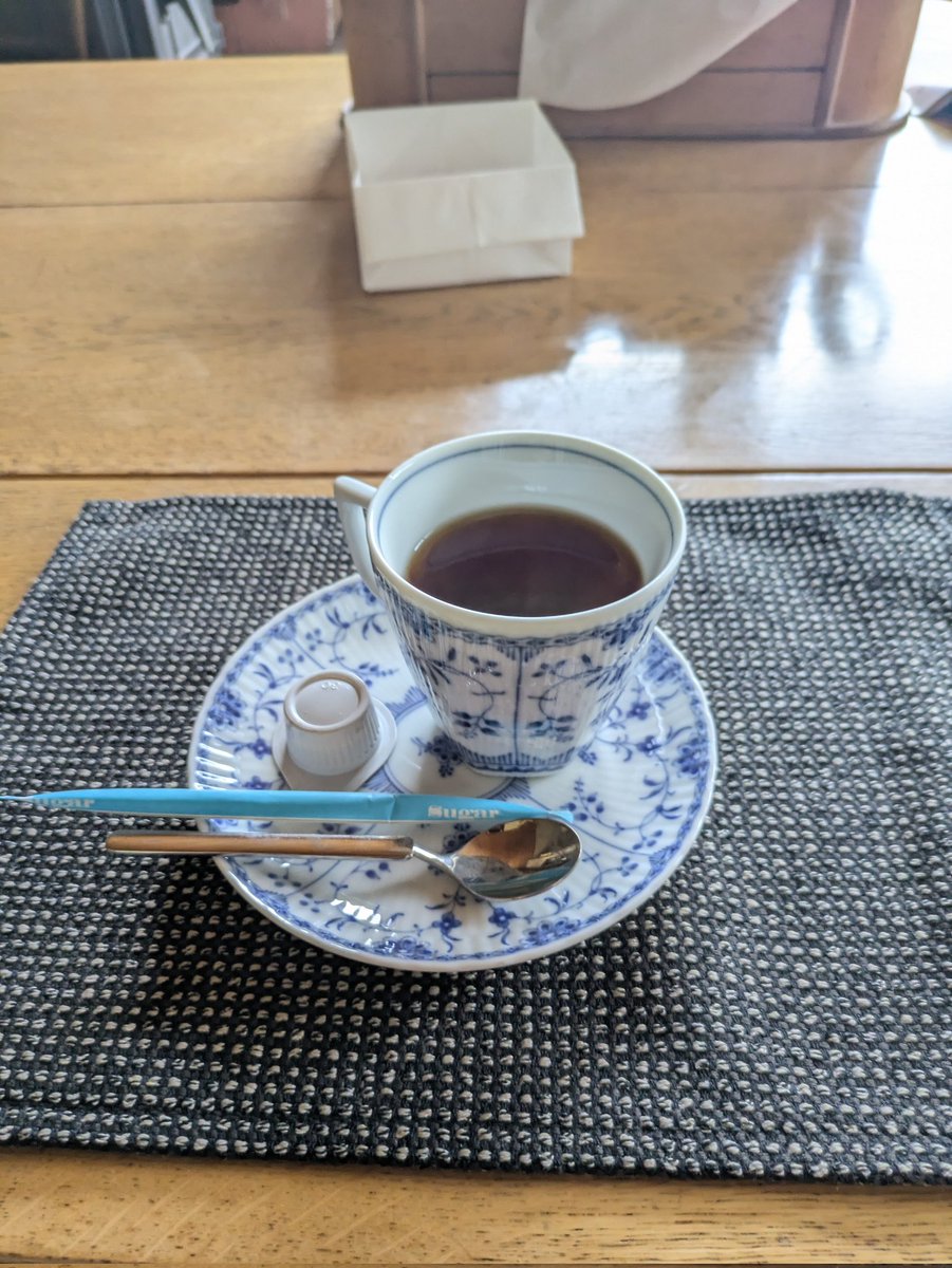 デカ長 tweet media
