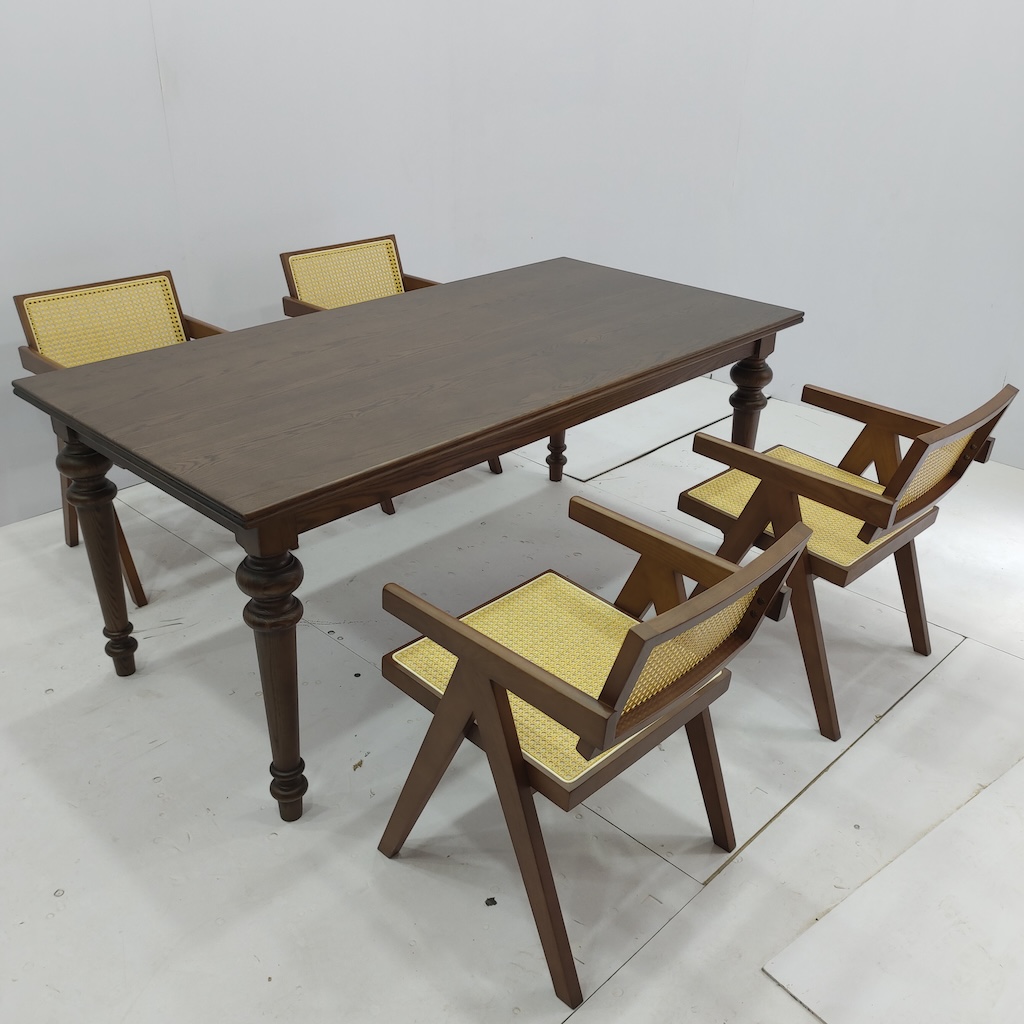 fuqi1941's tweet image. Two-in-one wooden table set: dining &amp;amp; tea function, warm wood tones for cozy spaces. #MultiFunctionalTable #HomeStyle #TeaTable