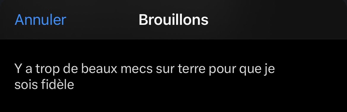 _prettyinrose's tweet photo. Je me demande c’est quoi qui m’a poussé à une telle réflexion https://t.co/E2r0E85FzK