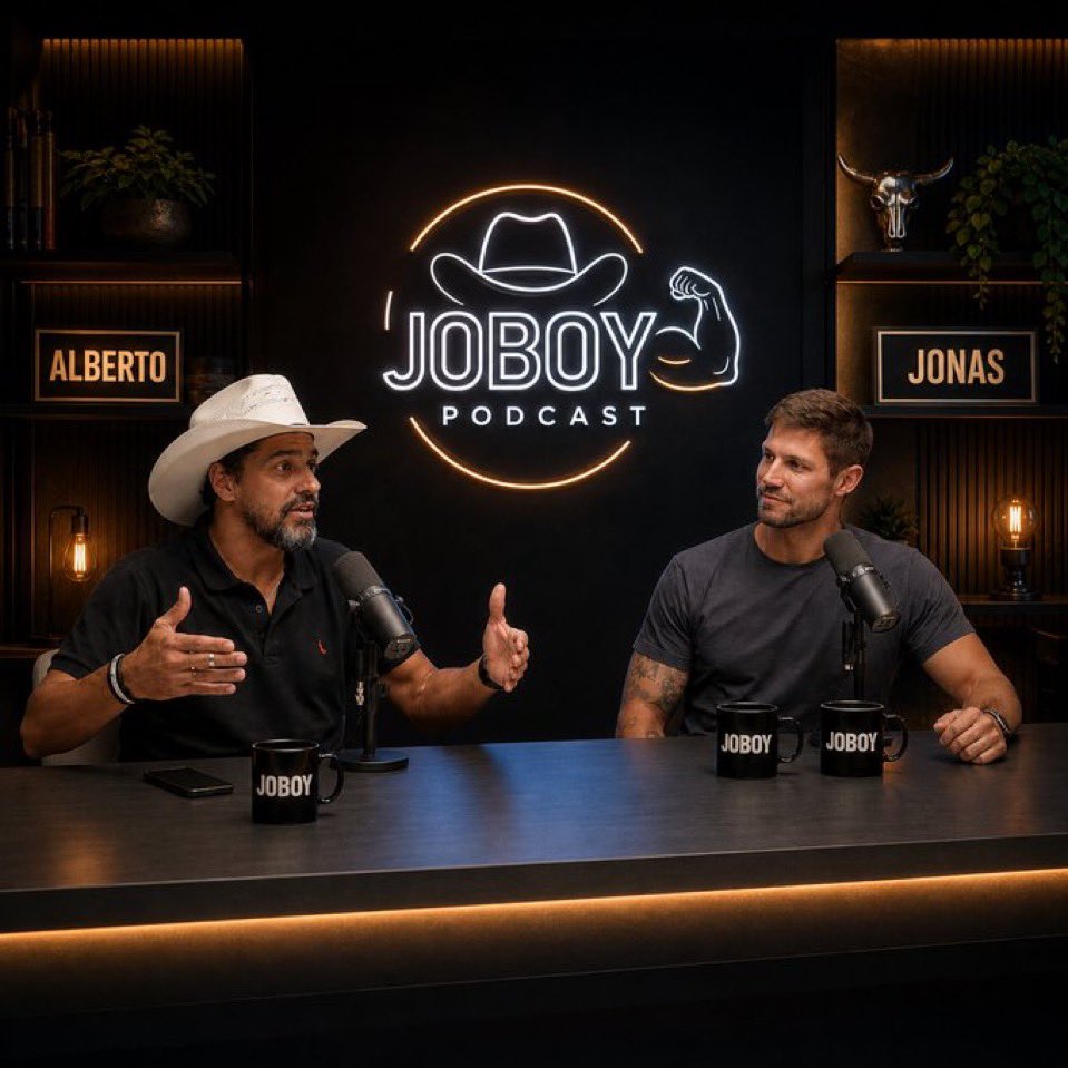 MundinhoJonas's tweet photo. Eu tô apaixonado por esse JOBOY PODCAST, quando sai o 1º episódio? 👀 https://t.co/tcEXEkbZXE
