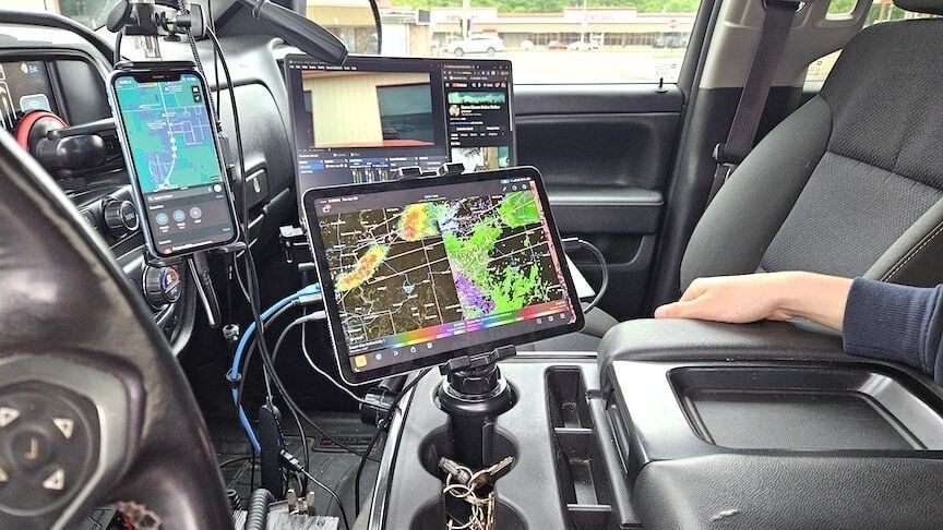 kc5fm's tweet image. Ham radios useful in storm chasing, fun hobby tahlequahdailypress.com/news/ham-radio… #hamradio