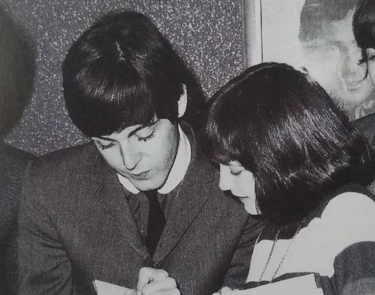 ana birkin ⋆ ౨ৎ 🐦‍⬛ tweet media