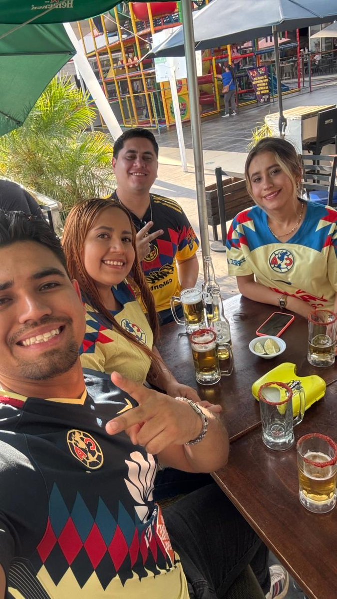 Ramiro tweet media