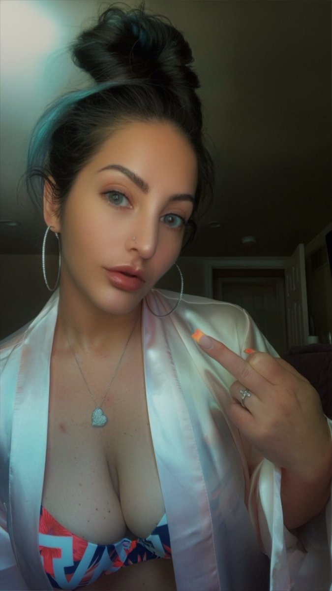 Your sole purpose in life is funding mine 💸 Don’t forget your place. You’ll keep crawling back over and over again because your existence is meaningless without Princess 🔥