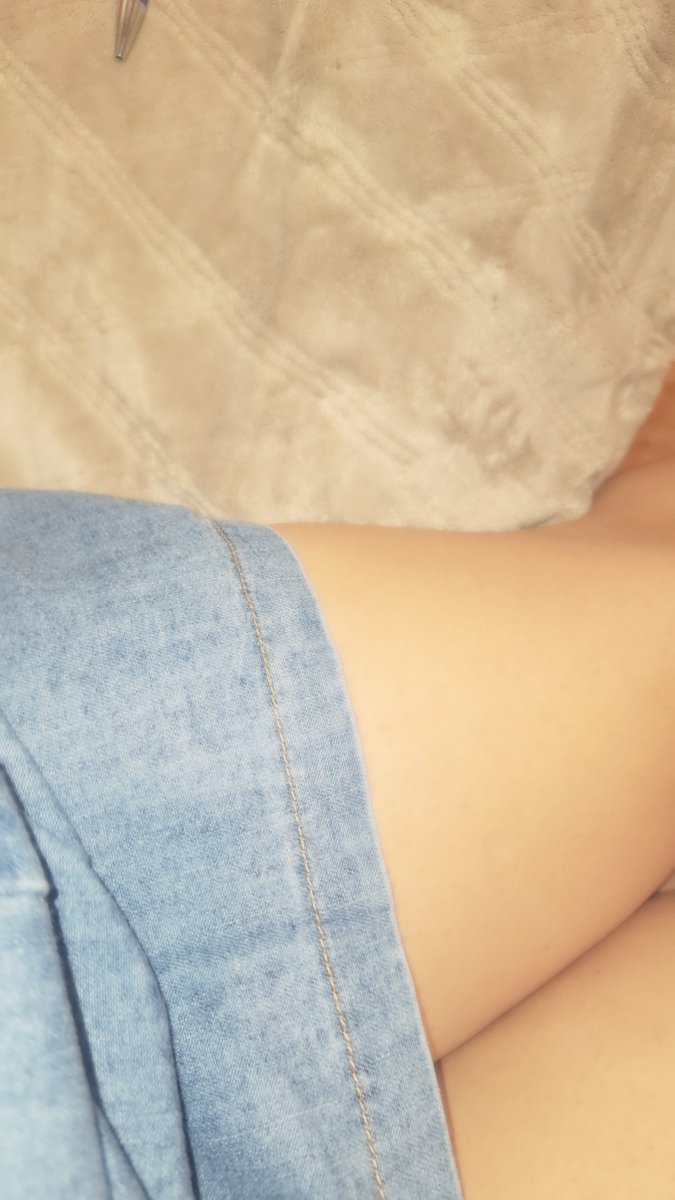 LittleRosie89's tweet photo. ♥︎Sundress season means no panties season hehe~ For daddy to free use me anywhere anytime! Because only daddy owns me! I love you daddyyyy, MY Daddy! Muahhhhh ꒰ ྀི ∩⸝⸝∩ ꒱♥︎
♡
♡
♡
♡
♥︎#daddysgirl #kiddo #iloveyoudaddy #ForMyDaddy #FreeUseForDaddy #18 #teen https://t.co/2S3pMzti3p