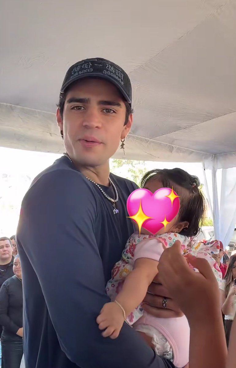 Aarón ya es papá, muero de ternura 🫢💞