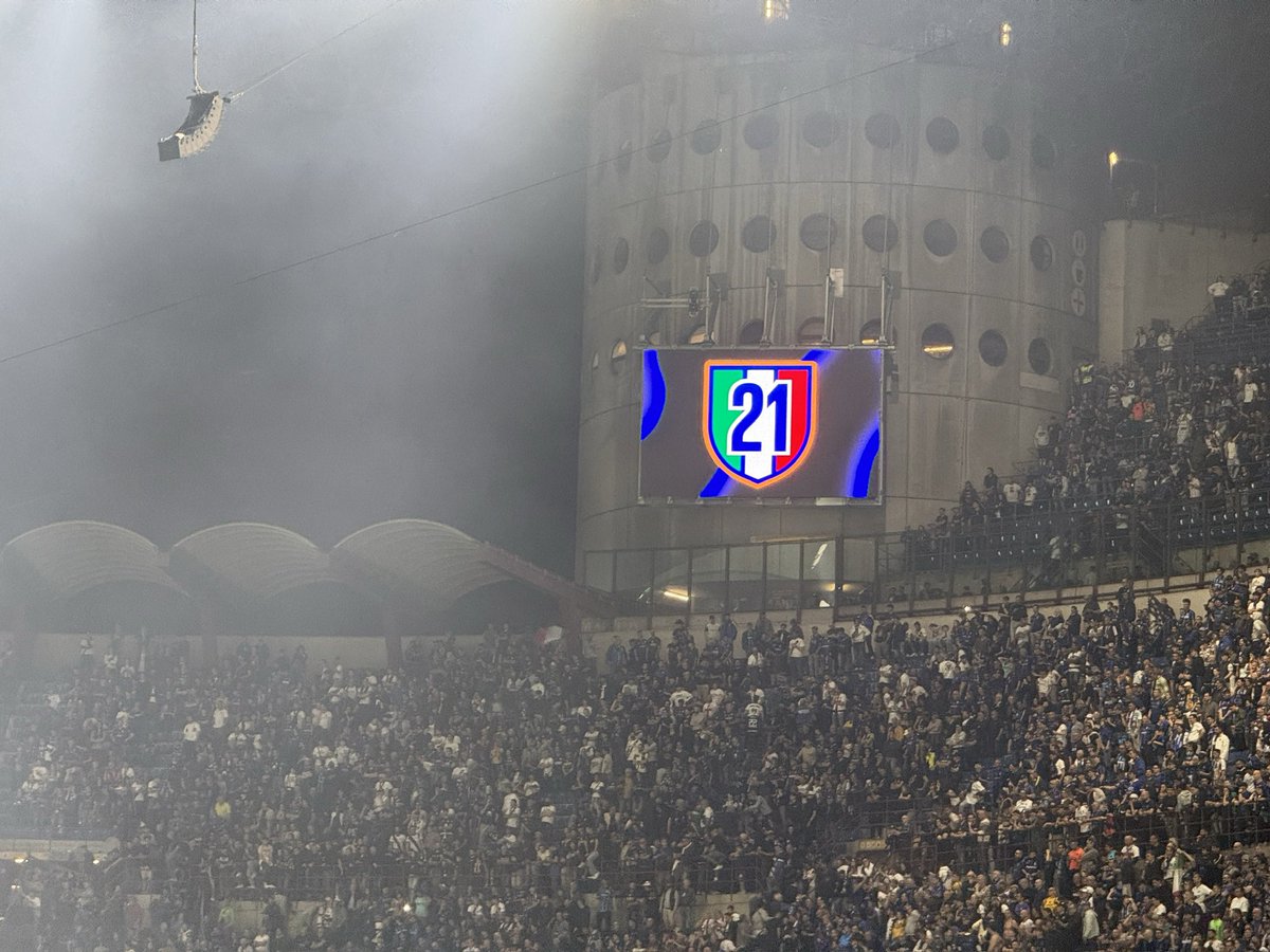 BruniGiuseppe's tweet image. #Milano è nerazzurra. Complimentoni ai meritatissimi #campioni d’#Italia. #Inter