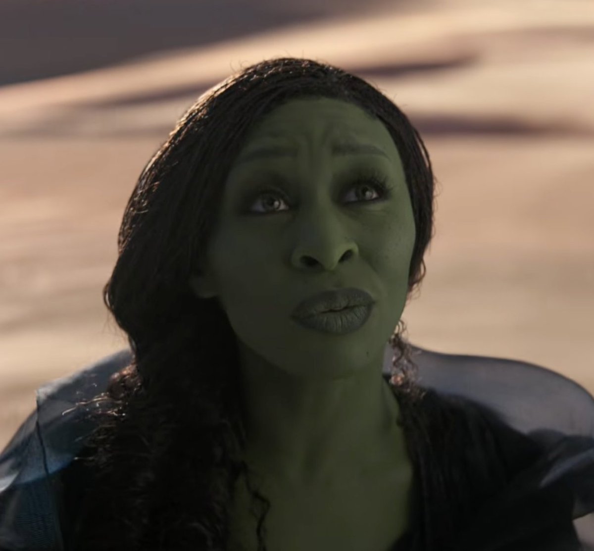hung glinda propagandist tweet media