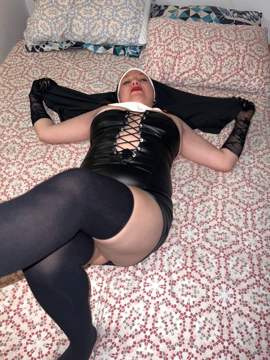 MarieLove2019's tweet photo. New content on OnlyFans, if you want to see it remember to subscribe #onlyfans #only #sexy https://t.co/ou8mGUlVbx