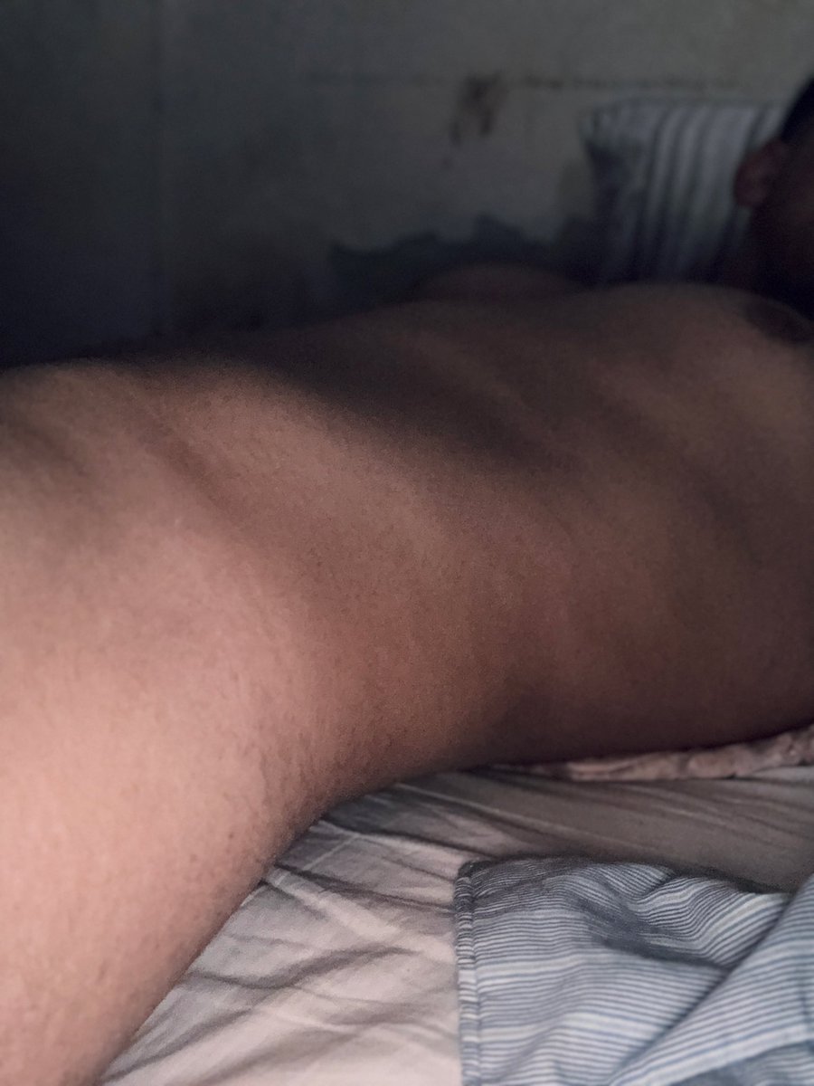 aguxboy's tweet photo. yy volvi 🫦
https://t.co/ipUHhdYDmU https://t.co/coBAXOOltf