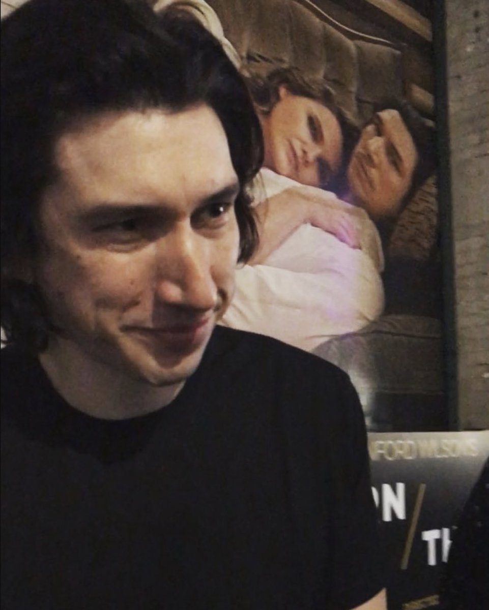 he’s behind you, papa