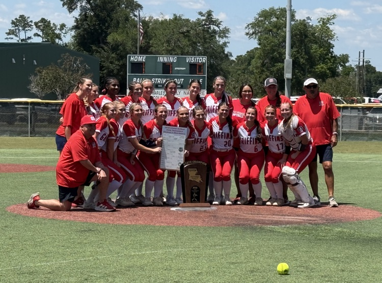 NDHSGriffins's tweet photo. Your Lady Griffins are Division 2 Non-Select Softball State Champions! https://t.co/1lrEY6o6RJ