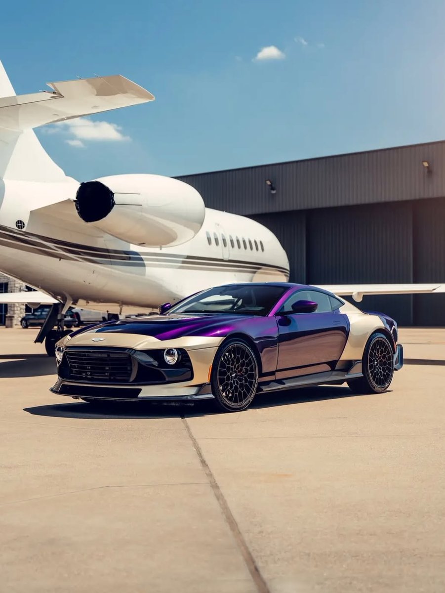Aston Martin tweet media