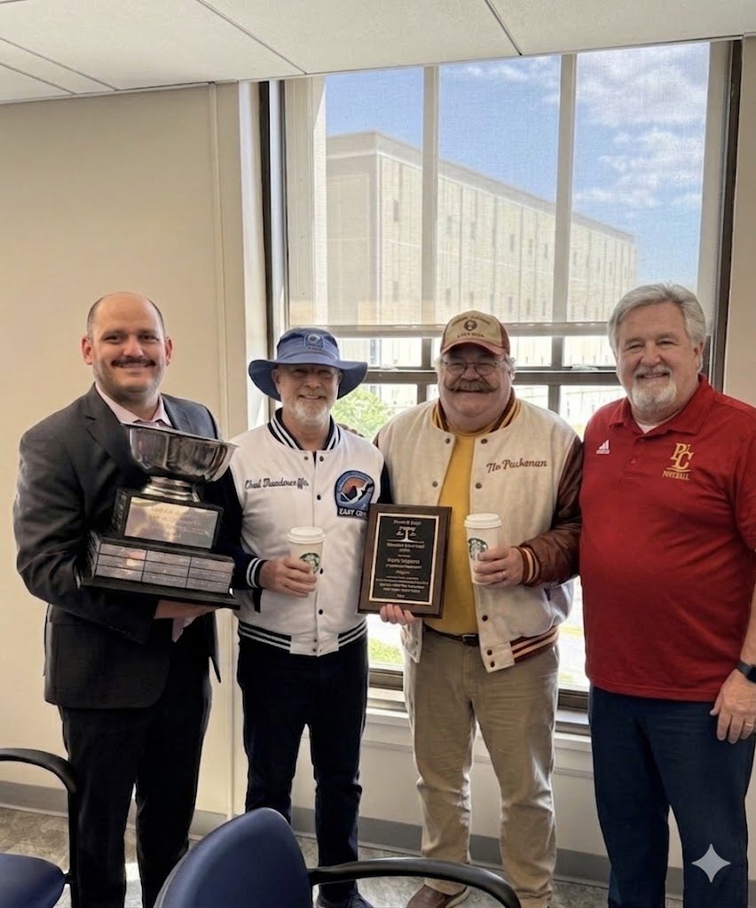 ThePuckman22's tweet photo. Mock Trail this year was a success for my Alma mater @BergenCatholic Myself @buddygarrityBC and @CThundermuffin have planned this for years with @BCpresident0718 I spoke to Captain @RyanSarkBC before the championship, and gave him one word of motivation “Relentlessness” #ArsFul https://t.co/cYavFwJfnG