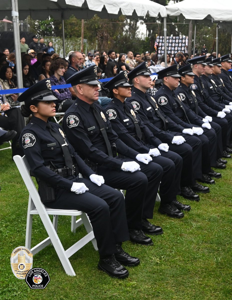 LASchoolPolice's tweet image. Congratulations to Police Academy Class, 11-25 on their graduation! Please help us welcome:

Officer Muslar (Class Guidon)
Officer Barajas
Officer Vergara
Officer Avina (Squad Leader)
Officer Francisco
Officer Dominguez
Officer Van Duzee
🇺🇸
#LawEnforcement #ServingTheFutureToday