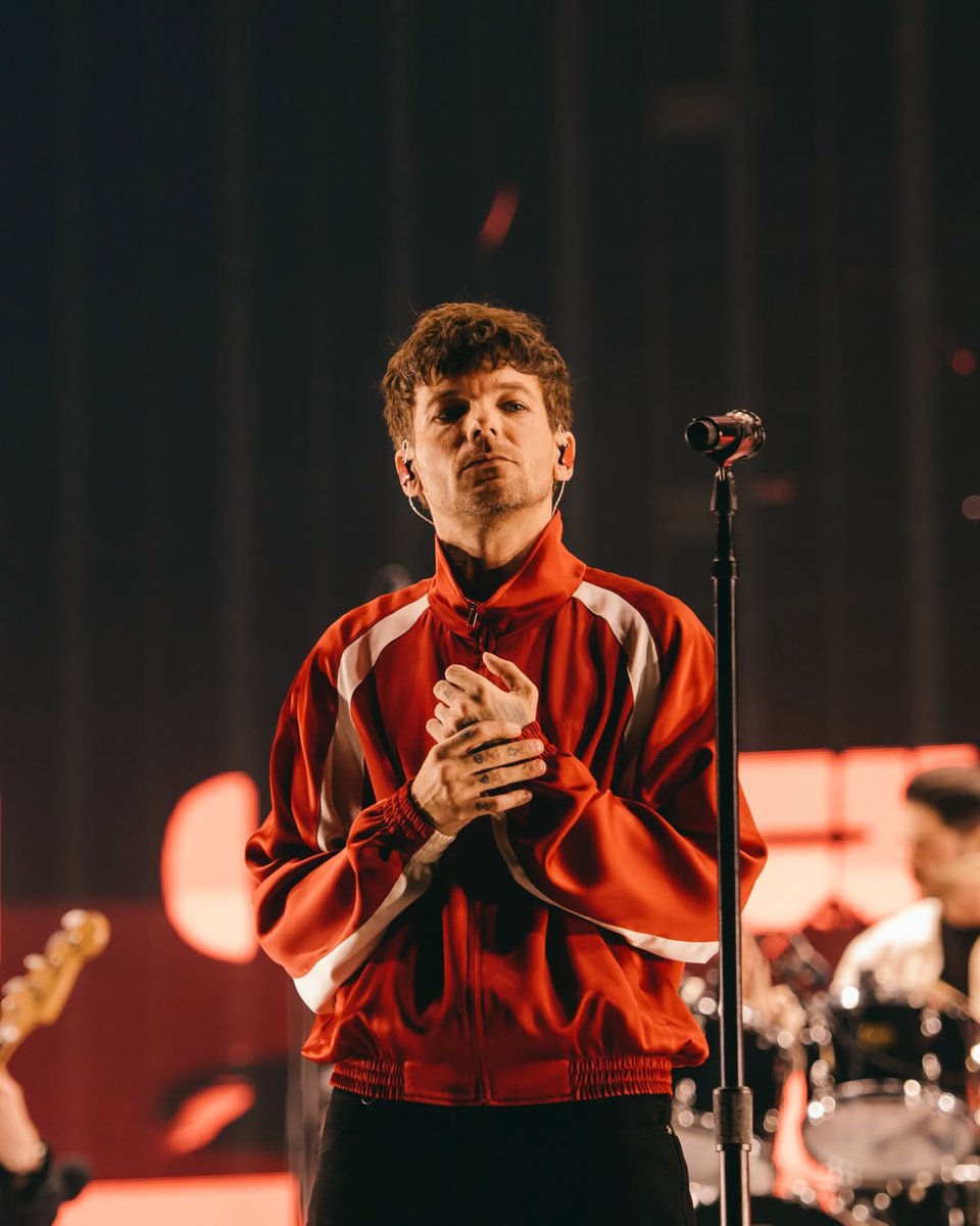 OT5 Daily Tour tweet media