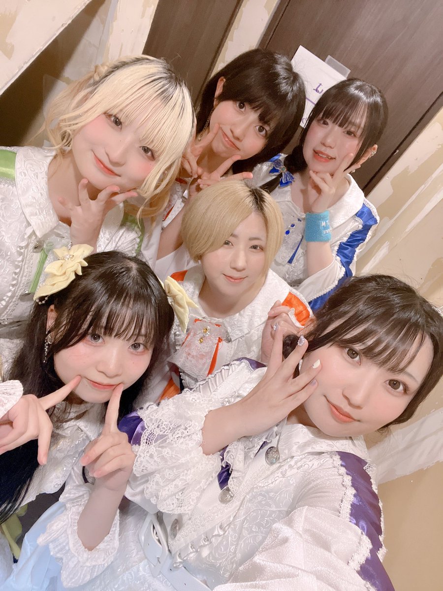 【公式】POEM tweet media
