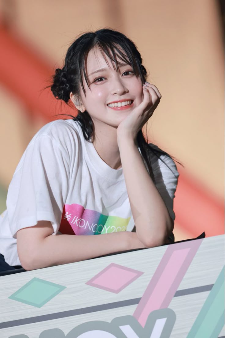 (02)
