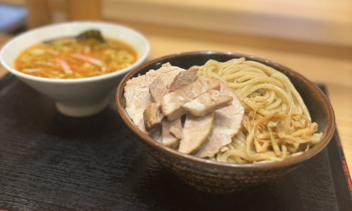 舎鈴 tweet media