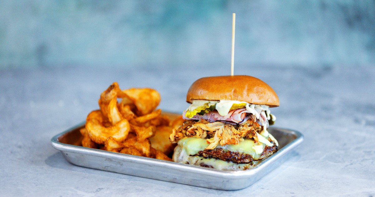 cbpier's tweet photo. Will you eat by land or by sea? Well, over here at Pier 62 Oceanfront Restaurant &amp; Bar you can have both! 🏝️🌊 
↳ https://t.co/EwvG8dWDmv https://t.co/uj16ODYSg9