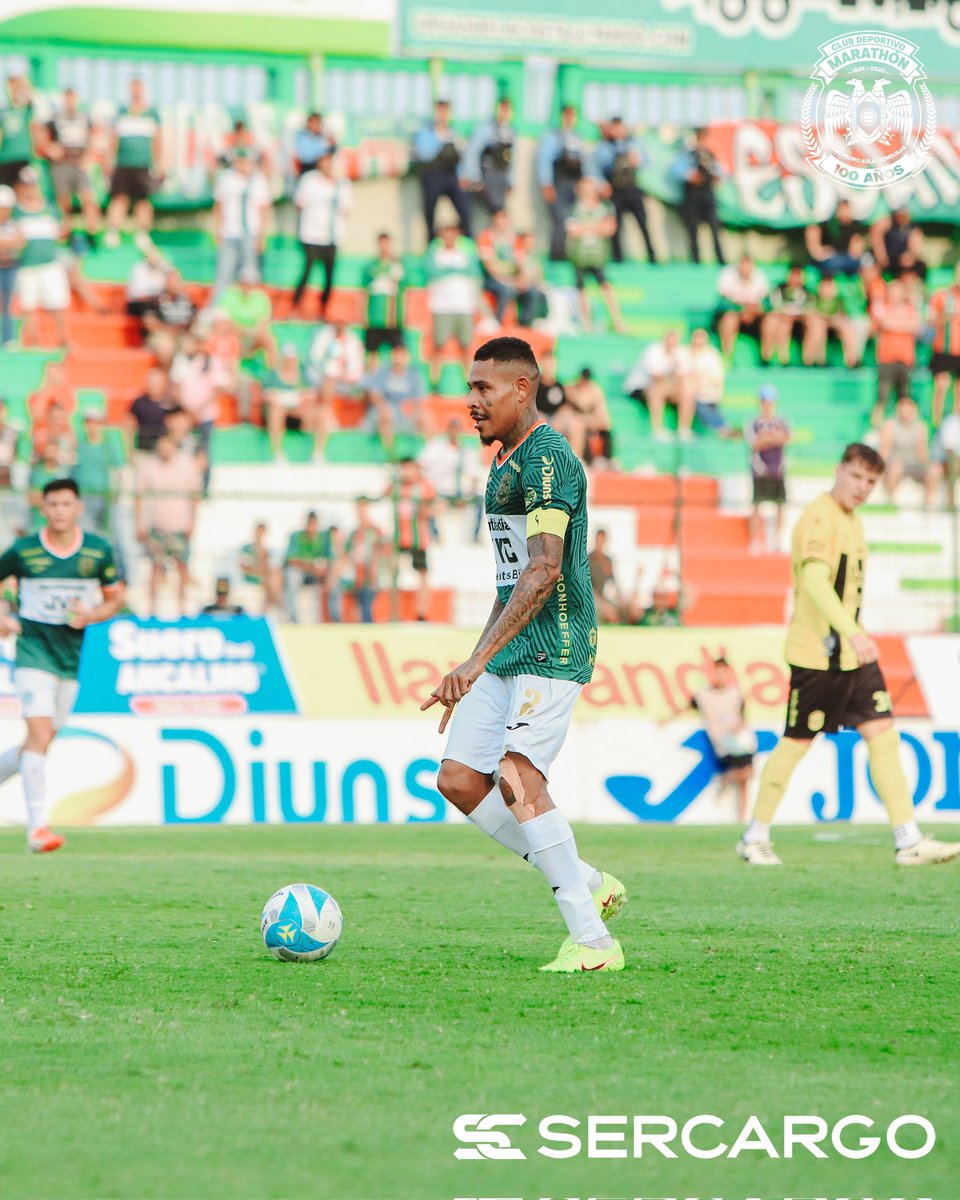 Mediocre triunfo del <a href="/CDMarathon/">CD Marathón</a> 1-0
Con 9 hombres el <a href="/rcdespana/">Real Club Deportivo España</a> los puso en aprietos! No merece nada este equipo de Lavallen !