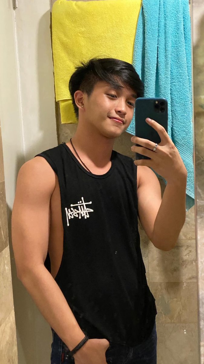 sakalamatganda's tweet photo. May kwentong Prinz ba kayo? Kwento nyo na https://t.co/23DQ5dCWOG
