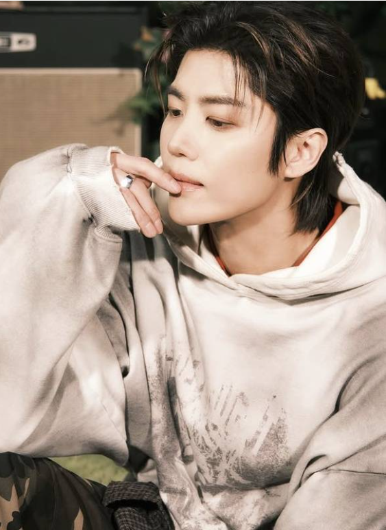 DaverikaH99220's tweet photo. [Exclusiva] "Con la mentalidad de que es mi última oportunidad"... Kim Kyu-jong, la razón por la que se encuentra en el punto de partida del cambio (Entrevista ①)

🔗https://t.co/D0Su5QqGKm

Fuente: MHN Sports

#kimkyujong #SS501 #doubles301 #fiveoone https://t.co/ks4rQwgiLA